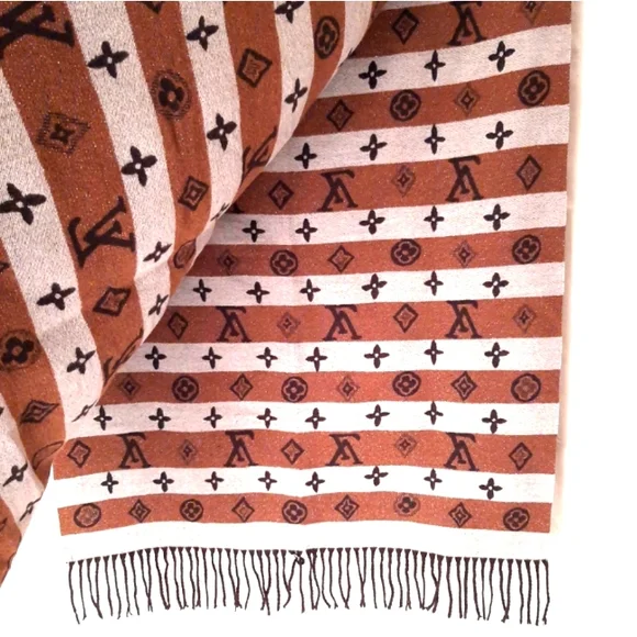 NWOT reversible cashmere scarf/pashmina